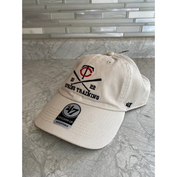 NWT Minnesota Twins Spring Training 2022 Baseball Hat - Picture 1 of 7
